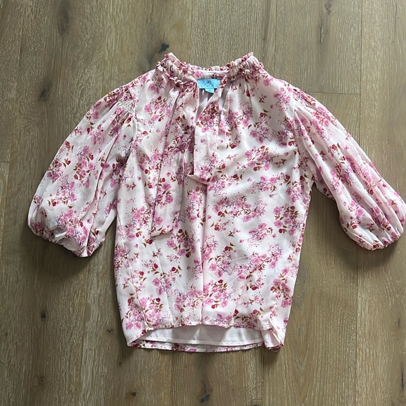 Cece top - Picture 1 of 1